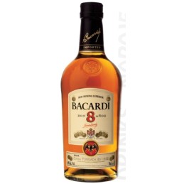 Bacardi 8 let 0,7l - old